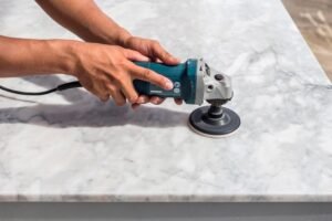 Polishing marble tiles