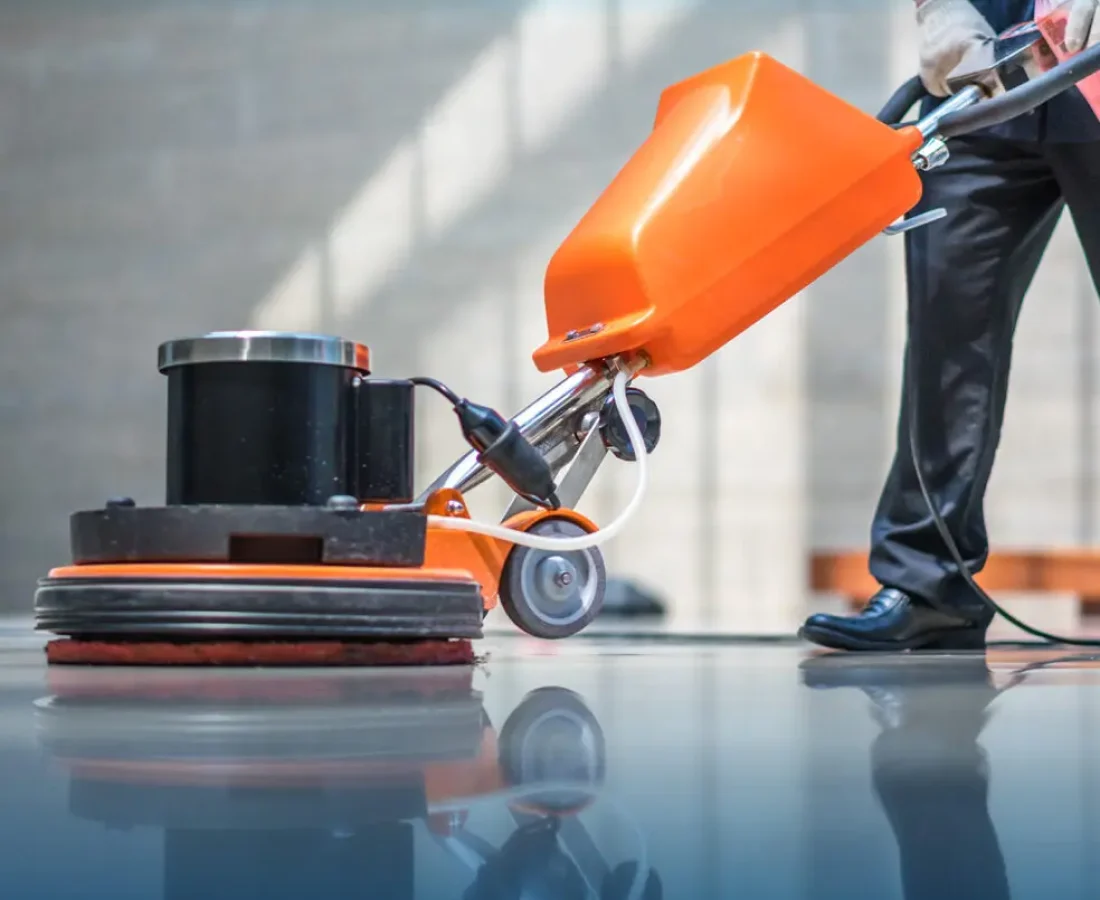 COMMERCIAL-JANITORIAL-CLEANING-984x1024