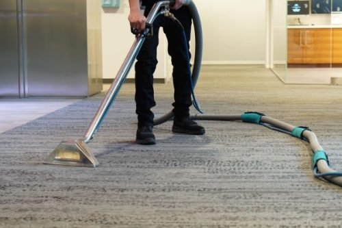 Innovation-Building-Maintenance-Services-Carpet-Upholsery-Cleaning-600x400